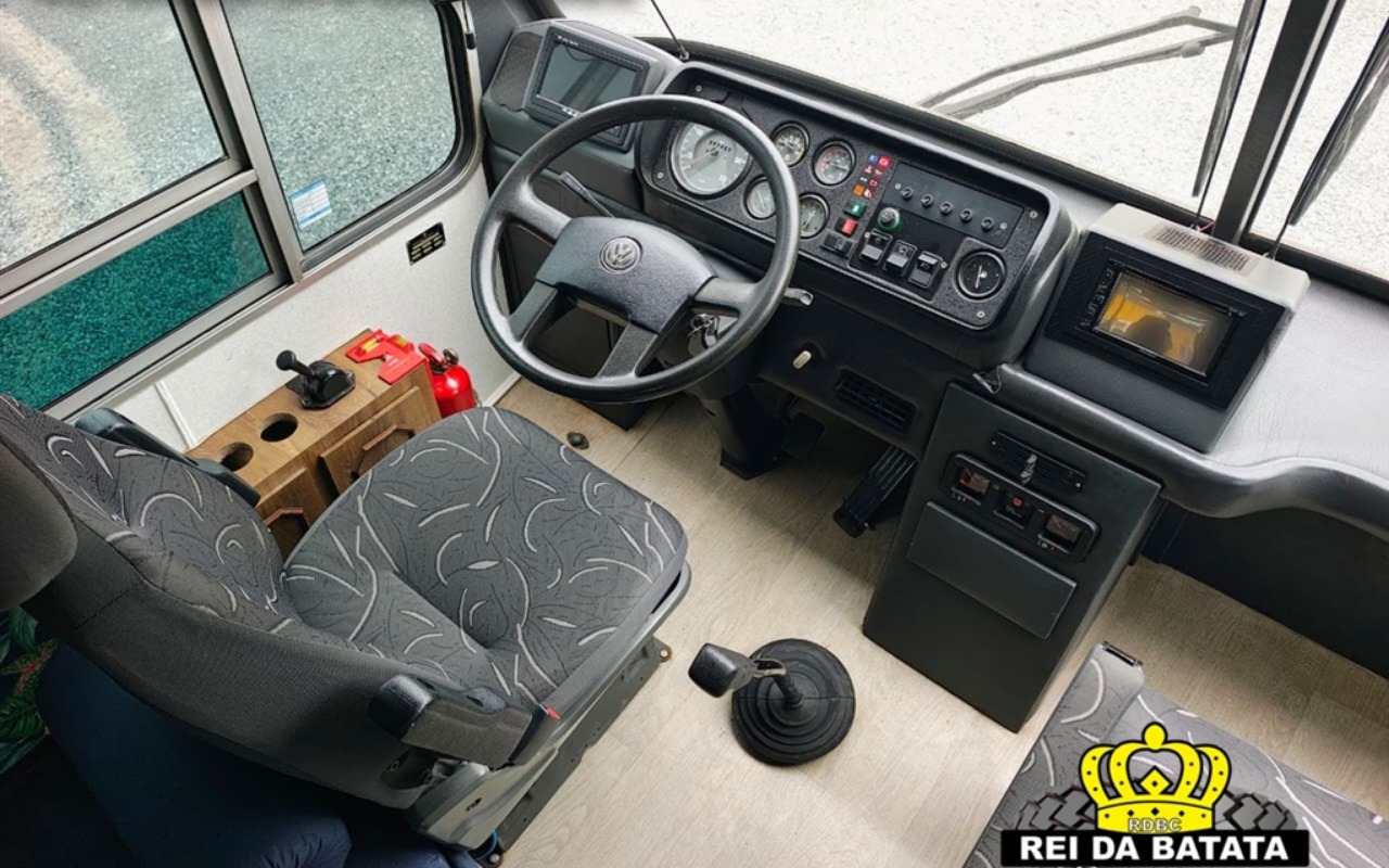 imagem-https://www.socarrao.com.br/sc-vehicle-images-prod/3176892/1786553213025-MTEuanBn.jpg