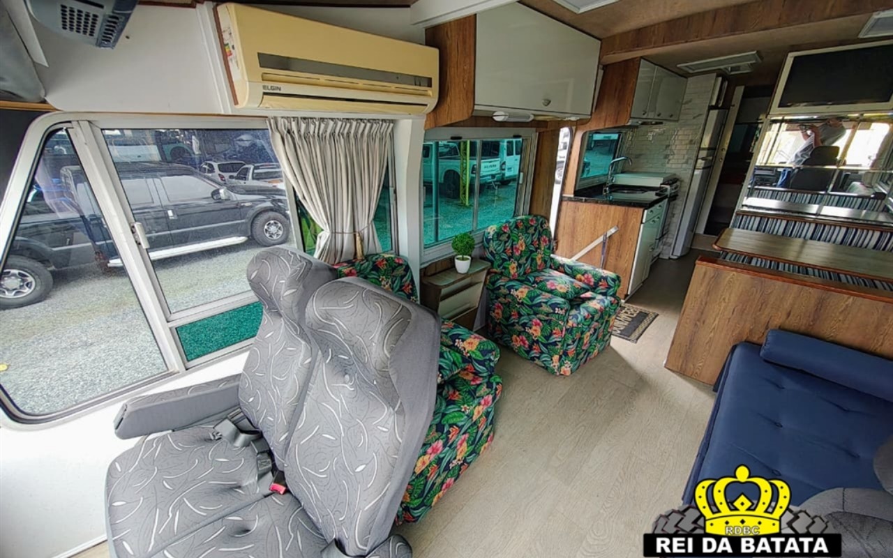imagem-https://www.socarrao.com.br/sc-vehicle-images-prod/3176892/1786553213115-MTIuanBn.jpg