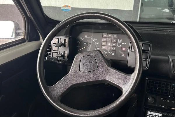 imagem-https://www.socarrao.com.br/sc-vehicle-images-prod/3177109/1788199662979-8372679_14_B_3584783929.jpeg