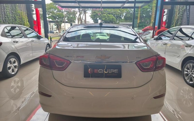 imagem-https://www.socarrao.com.br/sc-vehicle-images-prod/3177278/1787167438056-8343120_5_B_0d9e5744a0.jpeg