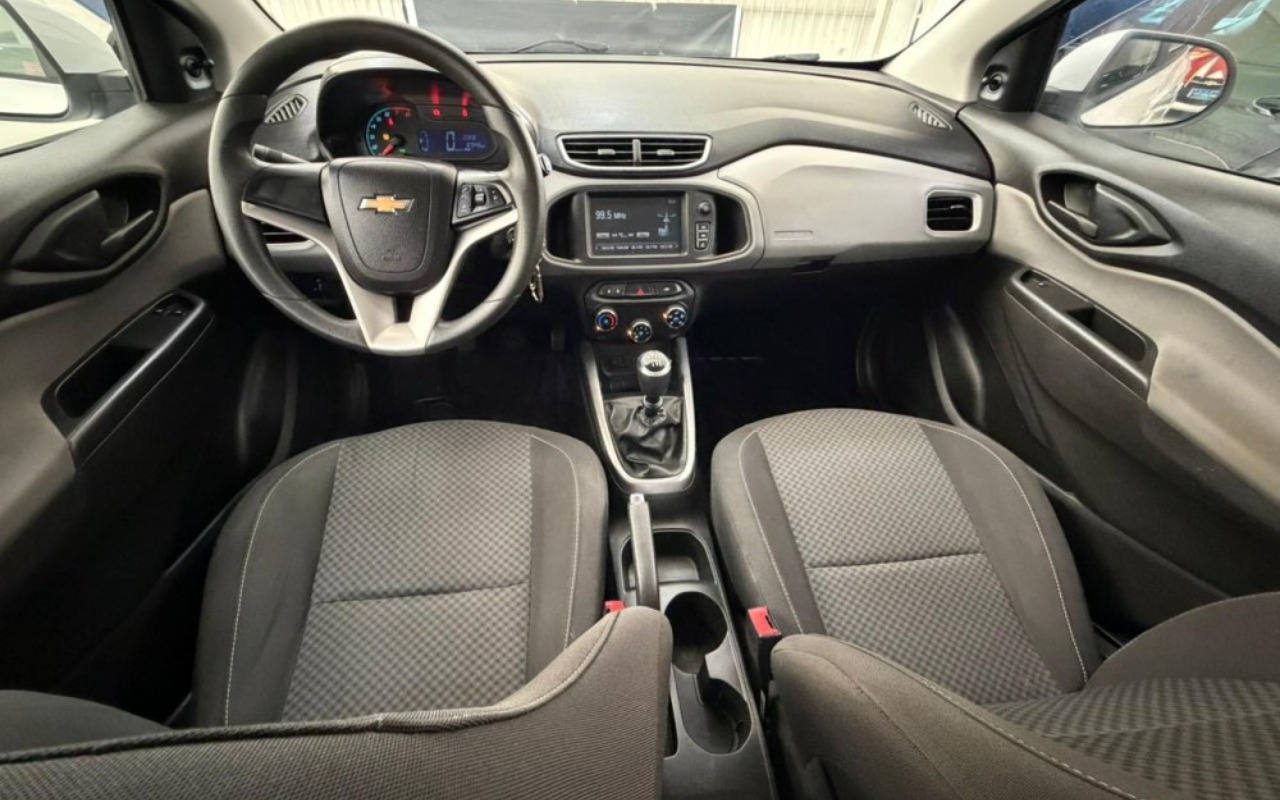 imagem-https://www.socarrao.com.br/sc-vehicle-images-prod/3177282/1786554227879-MjAyNl8wNV8xOV8xNF8wMV8wNC5qcGc.jpg