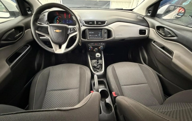 imagem-https://www.socarrao.com.br/sc-vehicle-images-prod/3177282/1786554227879-MjAyNl8wNV8xOV8xNF8wMV8wNC5qcGc.jpg
