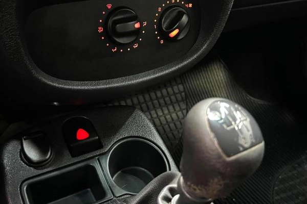 imagem-https://www.socarrao.com.br/sc-vehicle-images-prod/3177445/1789160709185-8364704_4_B_e933733361.jpeg