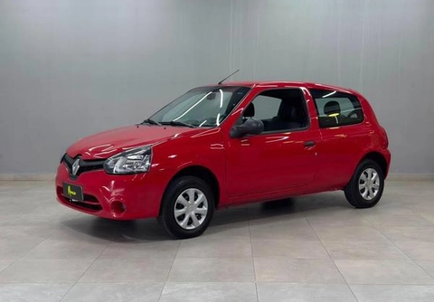 Renault Clio 2013 Vermelho — foto 1 de 3