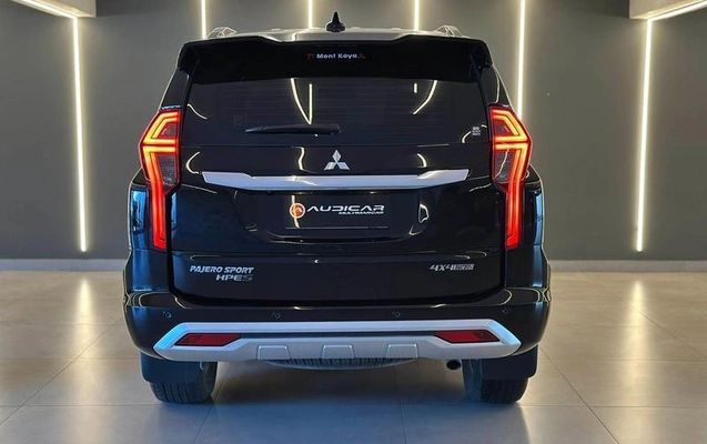imagem-https://www.socarrao.com.br/sc-vehicle-images-prod/3177636/1788898585119-8339431_0_B_57507dcd56.jpeg