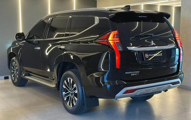 imagem-https://www.socarrao.com.br/sc-vehicle-images-prod/3177636/1788898585119-8339431_1_B_9305db7c63.jpeg