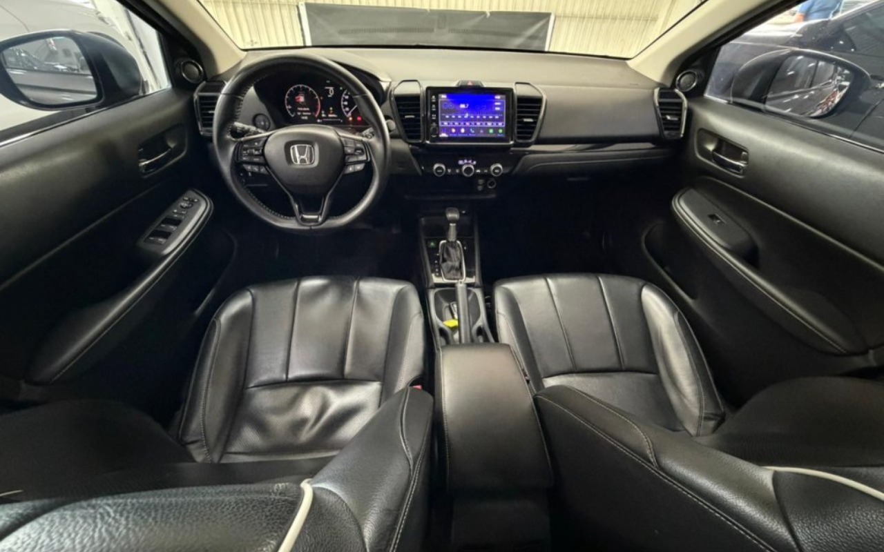 imagem-https://www.socarrao.com.br/sc-vehicle-images-prod/3177644/1786555216144-MjAyNl8wNV8xOF8xN18zOF8xOS5qcGc.jpg