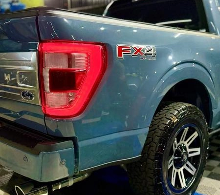 imagem-https://www.socarrao.com.br/sc-vehicle-images-prod/3177671/1788875228617-8361950_17_B_b34a4a9aef.jpeg