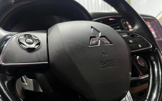 imagem-https://www.socarrao.com.br/sc-vehicle-images-prod/3177766/1789391036382-8372852_27_B_6ec9501d44.jpeg