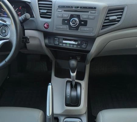 imagem-https://www.socarrao.com.br/sc-vehicle-images-prod/3177946/1787600987888-8368723_22_B_8600f50646.jpeg