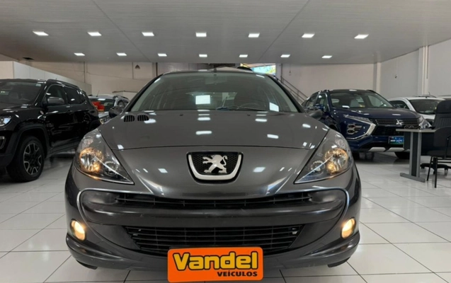 imagem-https://www.socarrao.com.br/sc-vehicle-images-prod/3177958/1786555908892-MjAyNl8wNV8wN18xNF8wM18yOC5qcGc.jpg