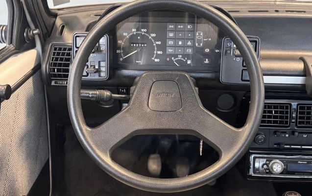 imagem-https://www.socarrao.com.br/sc-vehicle-images-prod/3178/1783009669489-7268252_14_B_8bb2c776bb.jpeg