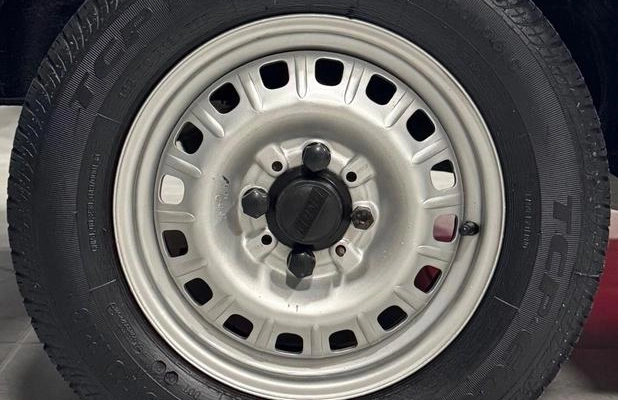 imagem-https://www.socarrao.com.br/sc-vehicle-images-prod/3178/1783009669491-7268252_18_B_d7edff8d67.jpeg