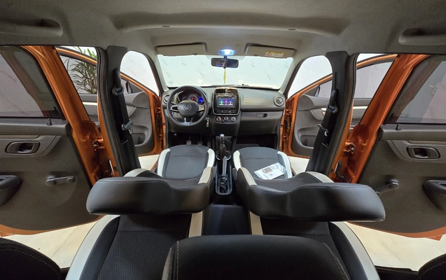 imagem-https://www.socarrao.com.br/sc-vehicle-images-prod/3178071/1786556161397-MTAuanBn.jpg