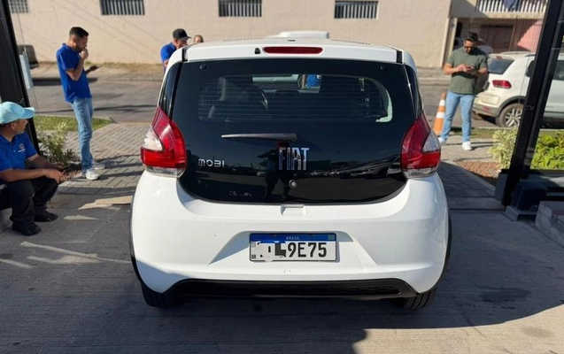 imagem-https://www.socarrao.com.br/sc-vehicle-images-prod/3178494/1786556993700-8278284_5_B_88588b7389.jpeg