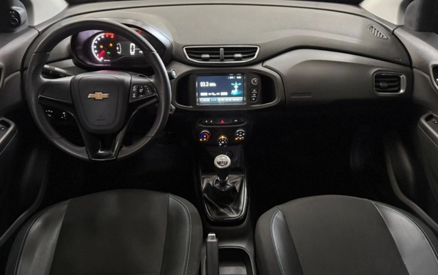 imagem-https://www.socarrao.com.br/sc-vehicle-images-prod/3178496/1786557012868-MjAyNl8wM18xNl8xNF8yMF81MS5qcGc.jpg