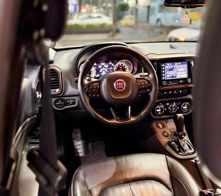 imagem-https://www.socarrao.com.br/sc-vehicle-images-prod/3178513/1786721737968-8353461_19_B_d96495cb79.jpeg