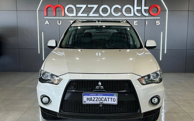 imagem-https://www.socarrao.com.br/sc-vehicle-images-prod/3178909/1786558282890-003_561b8beacca33c8b1682966d4459f95b.jpeg