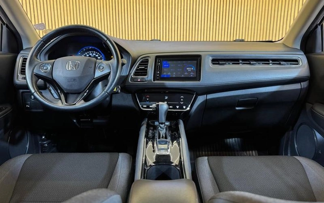 imagem-https://www.socarrao.com.br/sc-vehicle-images-prod/3178956/1789072186168-8372623_12_B_f7c72edab6.jpeg