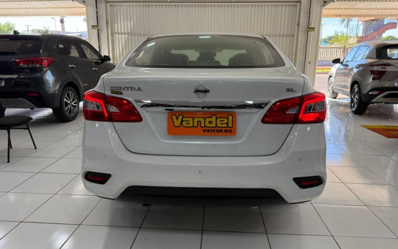 imagem-https://www.socarrao.com.br/sc-vehicle-images-prod/3178976/1786558421841-MjAyNV8xMF8yMV8xNl81OV8xNS5qcGc.jpg