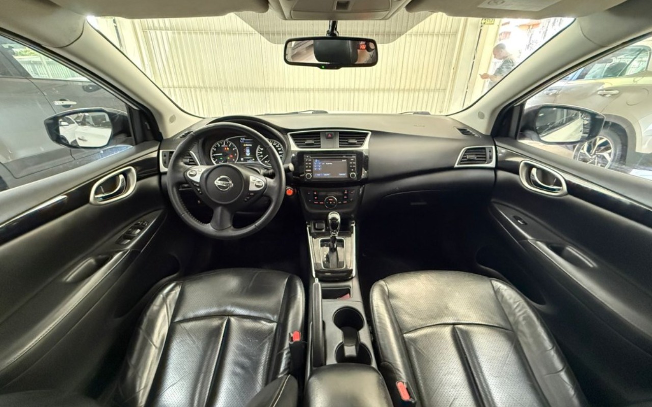 imagem-https://www.socarrao.com.br/sc-vehicle-images-prod/3178976/1786558422067-MjAyNV8xMF8yMV8xNl81OV8yNC5qcGc.jpg