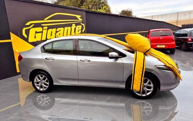 imagem-https://www.socarrao.com.br/sc-vehicle-images-prod/3178990/1786558432325-8373001_5_B_7ac1831c62.jpeg