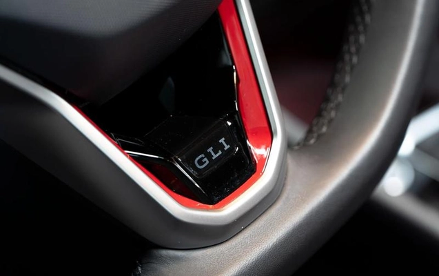 imagem-https://www.socarrao.com.br/sc-vehicle-images-prod/3179016/1787313929461-8373167_3_B_4321d30963.jpeg