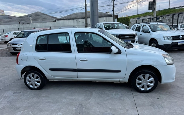 imagem-https://www.socarrao.com.br/sc-vehicle-images-prod/3179087/1786558648006-003_4be40a9179c4f2c851ccbf093dc89850.jpeg