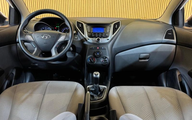 imagem-https://www.socarrao.com.br/sc-vehicle-images-prod/3179180/1786558923212-8295689_12_B_cfceeb17e6.jpeg