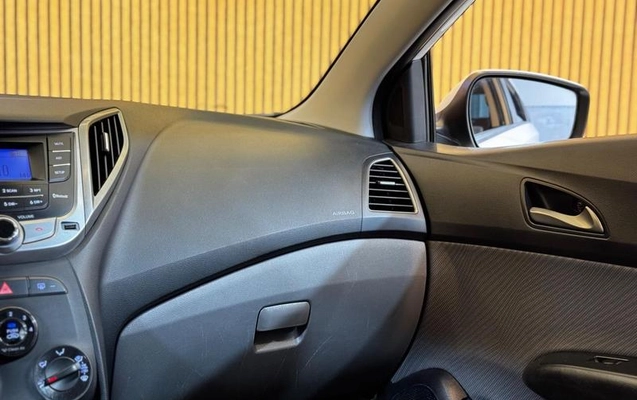 imagem-https://www.socarrao.com.br/sc-vehicle-images-prod/3179180/1786558923216-8295689_14_B_50d9eee448.jpeg
