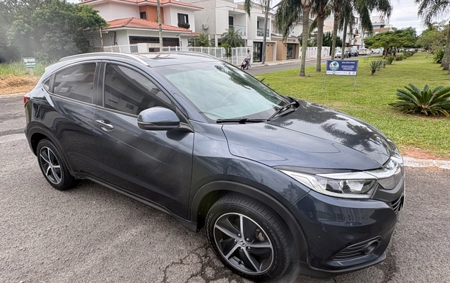 imagem-https://www.socarrao.com.br/sc-vehicle-images-prod/3179234/1787346136646-SU1HXzEyODQuanBlZw.jpeg