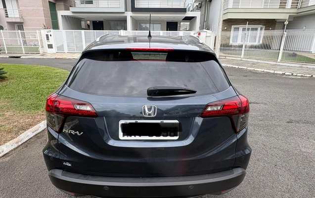 imagem-https://www.socarrao.com.br/sc-vehicle-images-prod/3179234/1787346137822-SU1HXzEyODcuanBlZw.jpeg