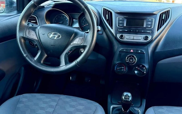 imagem-https://www.socarrao.com.br/sc-vehicle-images-prod/3179304/1789664728108-8216284_11_B_14cf76e453.jpeg