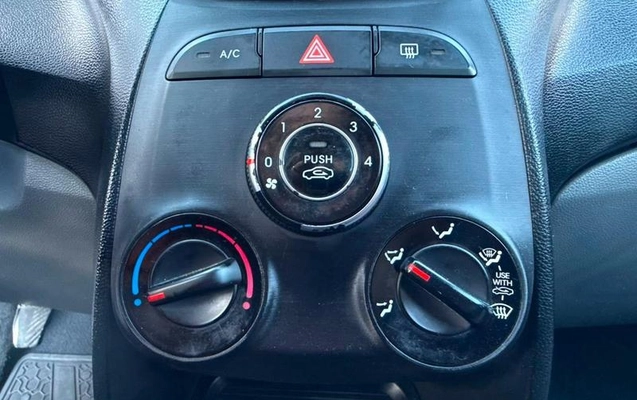 imagem-https://www.socarrao.com.br/sc-vehicle-images-prod/3179304/1789664728115-8216284_8_B_674d7caca6.jpeg