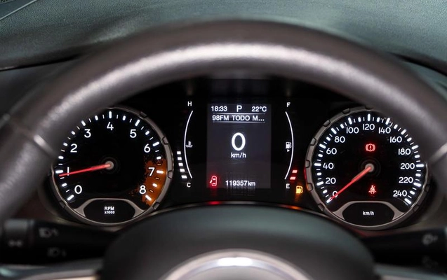 imagem-https://www.socarrao.com.br/sc-vehicle-images-prod/3179305/1788382529838-8360581_7_B_3703b4c3d9.jpeg