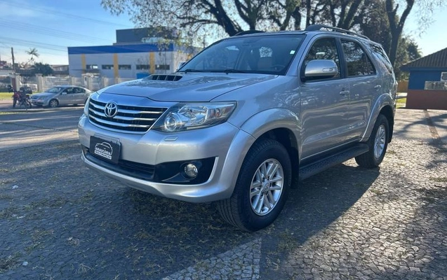 imagem-https://www.socarrao.com.br/sc-vehicle-images-prod/3179886/1786560803340-7250103_7_B_b9d32980d6.jpeg