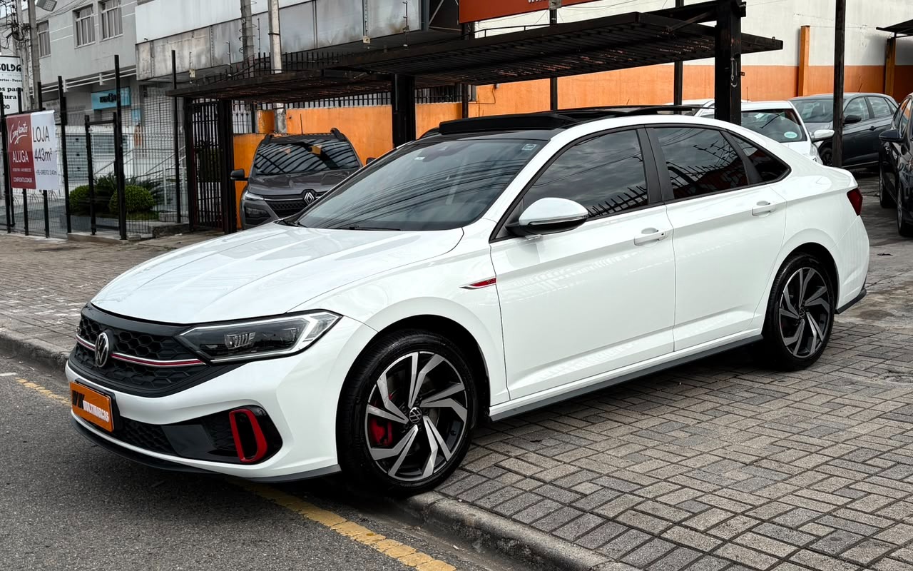 imagem-https://www.socarrao.com.br/sc-vehicle-images-prod/3179923/1786560852785-V2hhdHNBcHAgSW1hZ2UgMjAyNi0wOC0xMiBhdCAxNS4zOS41MC5qcGVn.jpeg