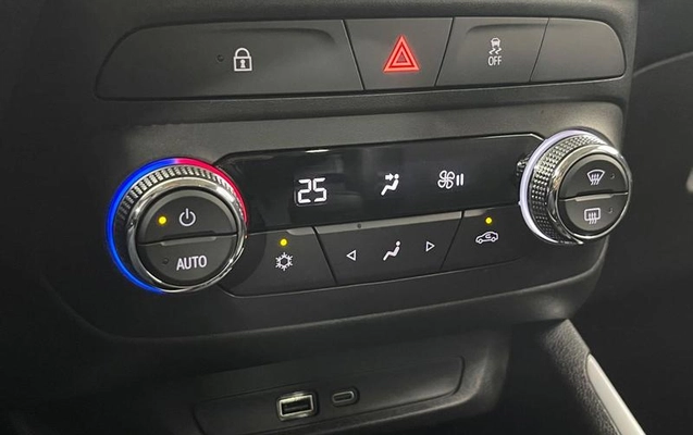 imagem-https://www.socarrao.com.br/sc-vehicle-images-prod/3179924/1788377623536-8367196_15_B_0e48ec7f22.jpeg