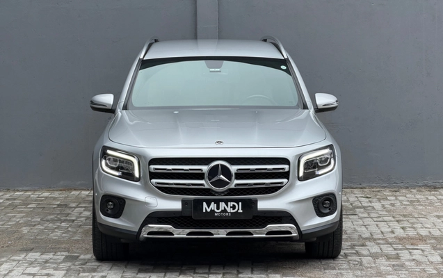 imagem-https://www.socarrao.com.br/sc-vehicle-images-prod/3180072/1786561147068-c527aebe-62af-4371-884e-80305ed6f0d7.jpg