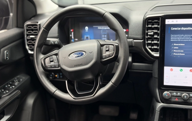 imagem-https://www.socarrao.com.br/sc-vehicle-images-prod/3180078/1786561153233-632d58be-79c3-4de2-9f5e-3c587bdeaefd.jpg