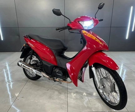 Honda C 100 BIZ-ES 2015 Vermelho — foto 1 de 3