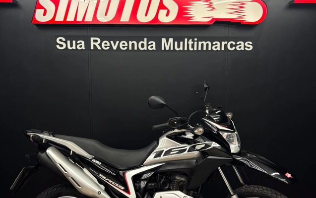 imagem-https://www.socarrao.com.br/sc-vehicle-images-prod/3180332/1786561909847-9e4e55fcac524df59139988817f03471_1786561604660.jpg