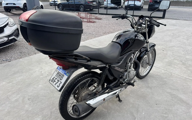 imagem-https://www.socarrao.com.br/sc-vehicle-images-prod/3180720/1786562967482-003_0b19b5fb8996f2d025daeec8d7f82a43.jpeg