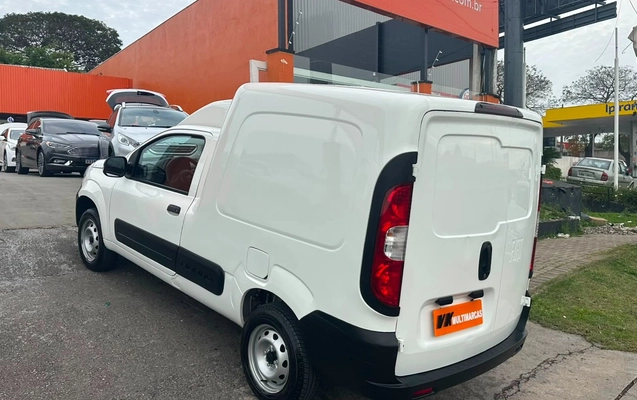 imagem-https://www.socarrao.com.br/sc-vehicle-images-prod/3180754/1786563141094-V2hhdHNBcHAgSW1hZ2UgMjAyNi0wOC0xMiBhdCAxNi4yNC41MS5qcGVn.jpeg