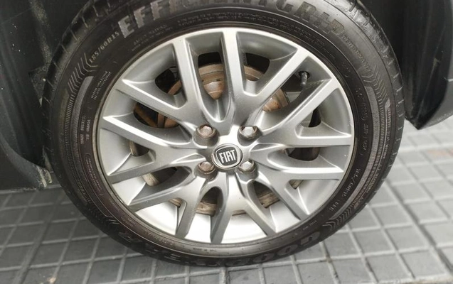imagem-https://www.socarrao.com.br/sc-vehicle-images-prod/3180799/1787683716912-8373674_15_B_7054e9d2b5.jpeg