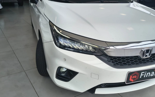 imagem-https://www.socarrao.com.br/sc-vehicle-images-prod/3180919/1786563685371-GJpiGLmqyFxdBu1vw7cjEDUU0EDNQRFE.jpg
