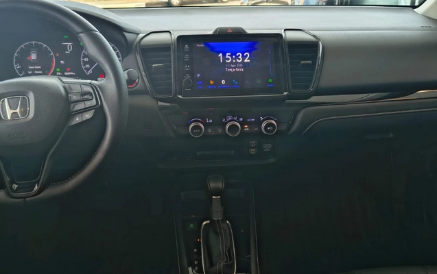 imagem-https://www.socarrao.com.br/sc-vehicle-images-prod/3180919/1786563685380-V24nLO3BPwF9NVhQIE7lnm3Bmyd96PXO.jpg