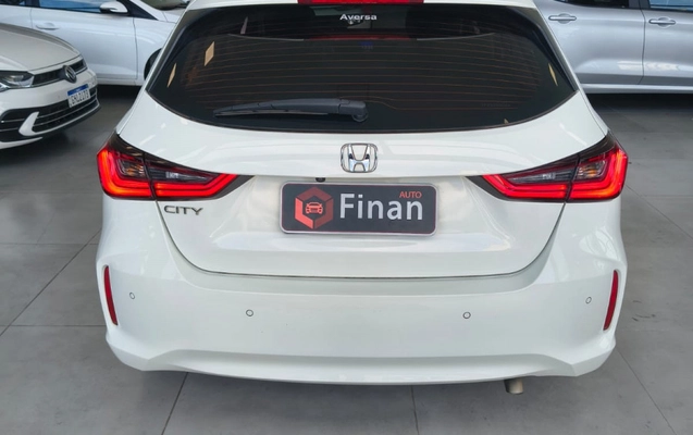 imagem-https://www.socarrao.com.br/sc-vehicle-images-prod/3180919/1786563685384-U9dHqGmAfps0M84CV5MA6Awl2cSzMJWg.jpg