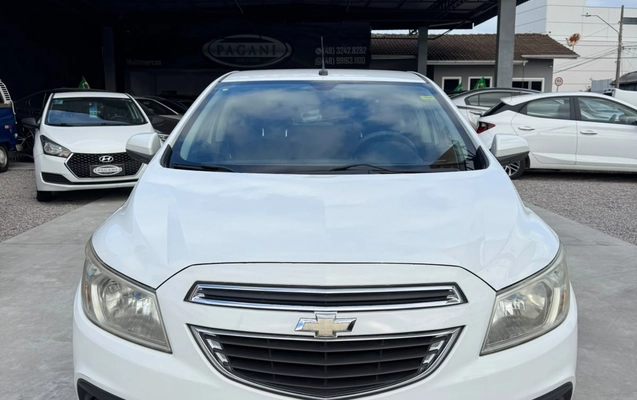 imagem-https://www.socarrao.com.br/sc-vehicle-images-prod/3181356/1786564722952-003_b2304510e1517a03bb7395daba4d755d.jpeg