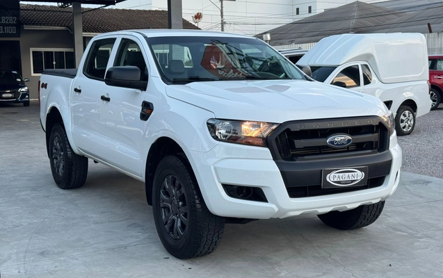 imagem-https://www.socarrao.com.br/sc-vehicle-images-prod/3181382/1786564809464-003_87a7c3b2fb94c0830ff54b317fac6db7.jpeg